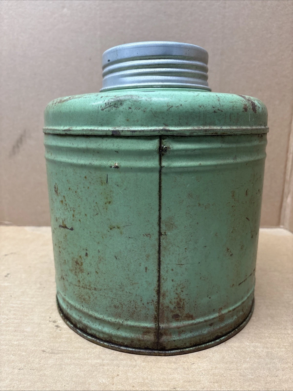 VINTAGE GREEN METAL WATER JUG DRINK COOLER PORCELAIN LINED 1 GAL WOOD HANDLE