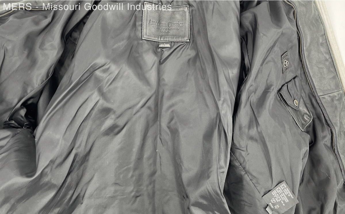 American Classics Black Solid Full Zip Leather Ja… - image 3