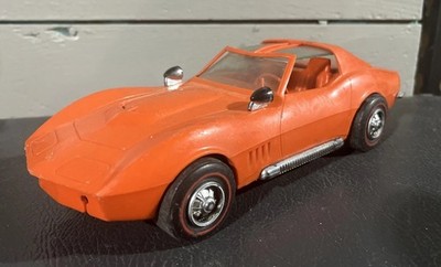 Vtg 1960/70s 9  Processed Plastic Co. Orange Chevy Corvette Stingray