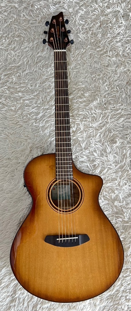 Breedlove PSCN49CEMYMY Pursuit Exotic S Concert Amber CE Myrtlewood Guitar 94690₽