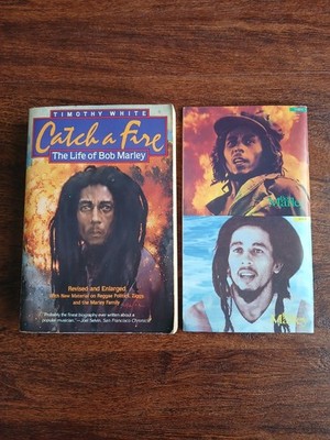 Bob Marley Book Bundle Catch A Fire Biography + 1992 Songs of Freedom Booklet 