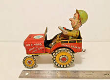 Vintage 1944 GI Joe Jouncing Jeep Wind Up Tin toy WW2 Unique Art Litho USA