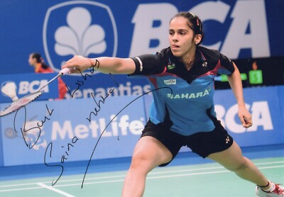 5x7 Original Autographed Photo of Indian Badminton Player Saina Nehwal ...