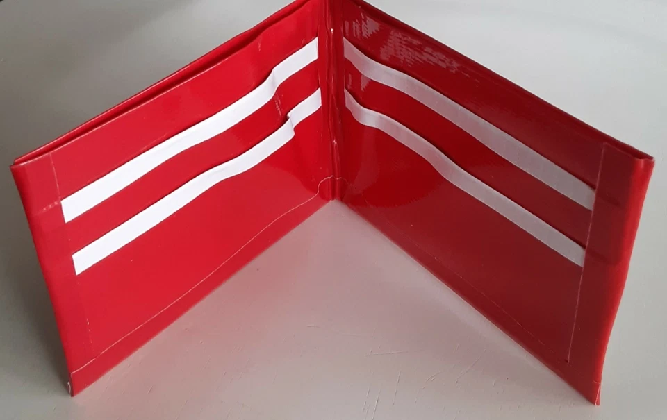 Cartera con cinta adhesiva con nombre personalizado hecha a mano - Personalizada - Tú eliges el color del borde Foto 4 de 4