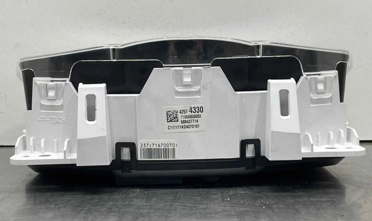 2017 雪佛兰 Trax MPH 速度表 Speedo 集群仪表 ID 42527230 原始设备制造商 — 第 2/4 张图片