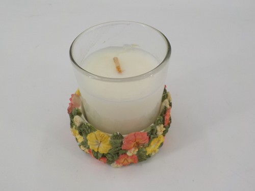 WHITE TEA CANDLE IN FLORAL CERAMIC CANDLE HOLDER HAWAIIAN HIBISCUS POLYNESIAN