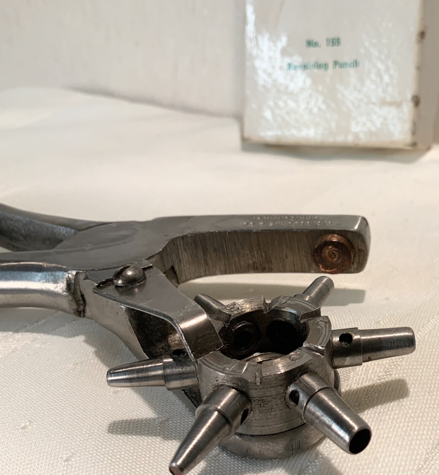 Vintage C.S. OSBORNE Leather Tools Heavy Duty Revolving Punch No. 155 eBay