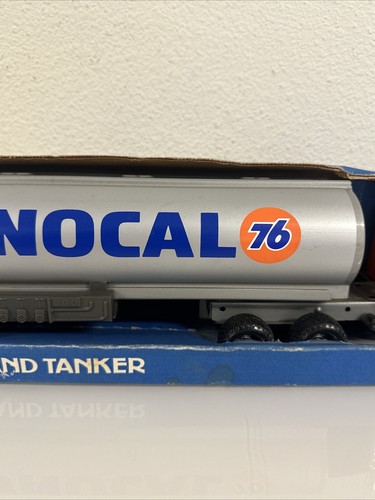 Ertl Unocal 76 International Semi Truck Tanker Boxed - 第 5/8 張圖片