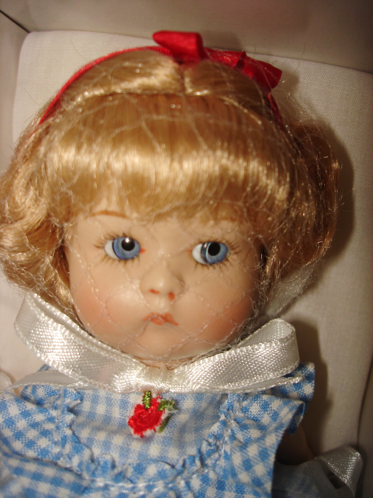 JUST ME Souvenir Jtd. Porcelain Vogue Replica Doll UFDC Convention 2012