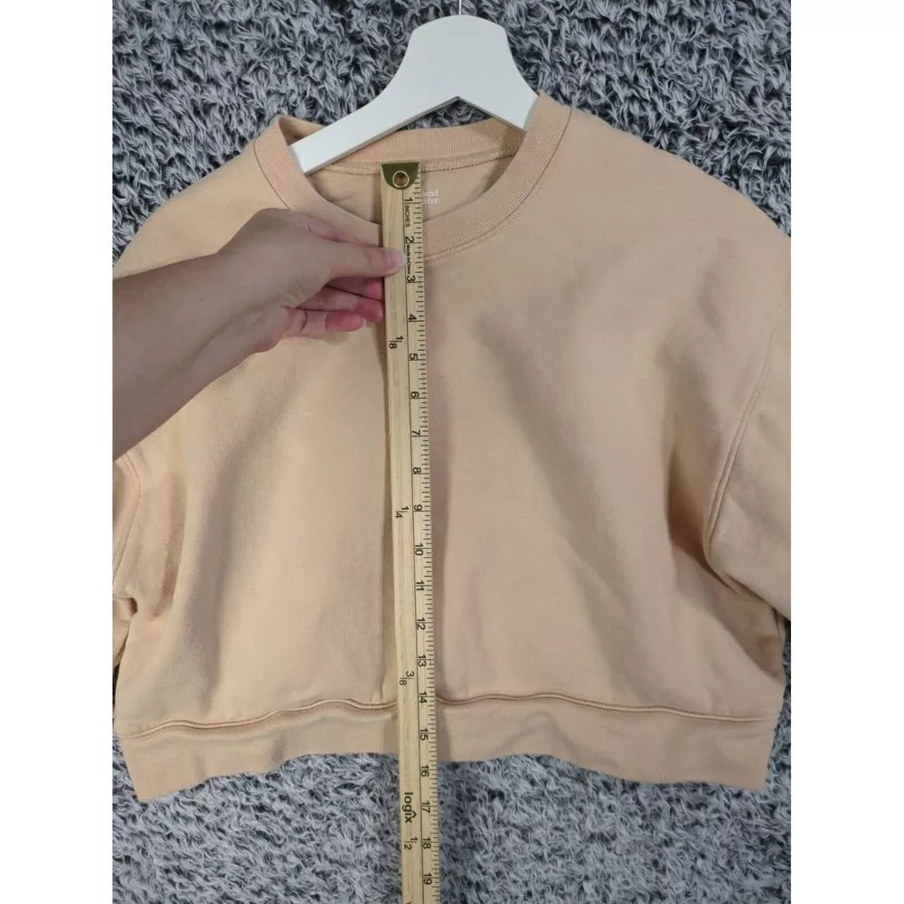 girlfriend-collective 50/50 cropped organic sweatshirt