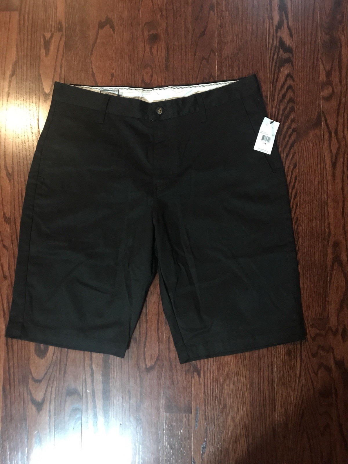 МУЖСКИЕ ЧЕРНЫЕ ШОРТЫ VOLCOM V MONTY СТОИМОСТЬЮ 45 долларов США A09313SO 5690₽