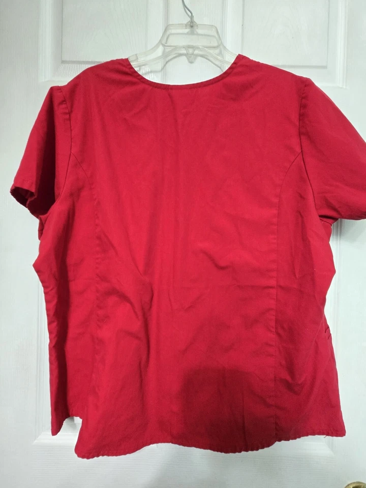 Blusa Médica SCRUBSTAR Talla XL-Roja Estilo Simulado-Pecho 25.5"/L 27.5" Foto 2 de 4