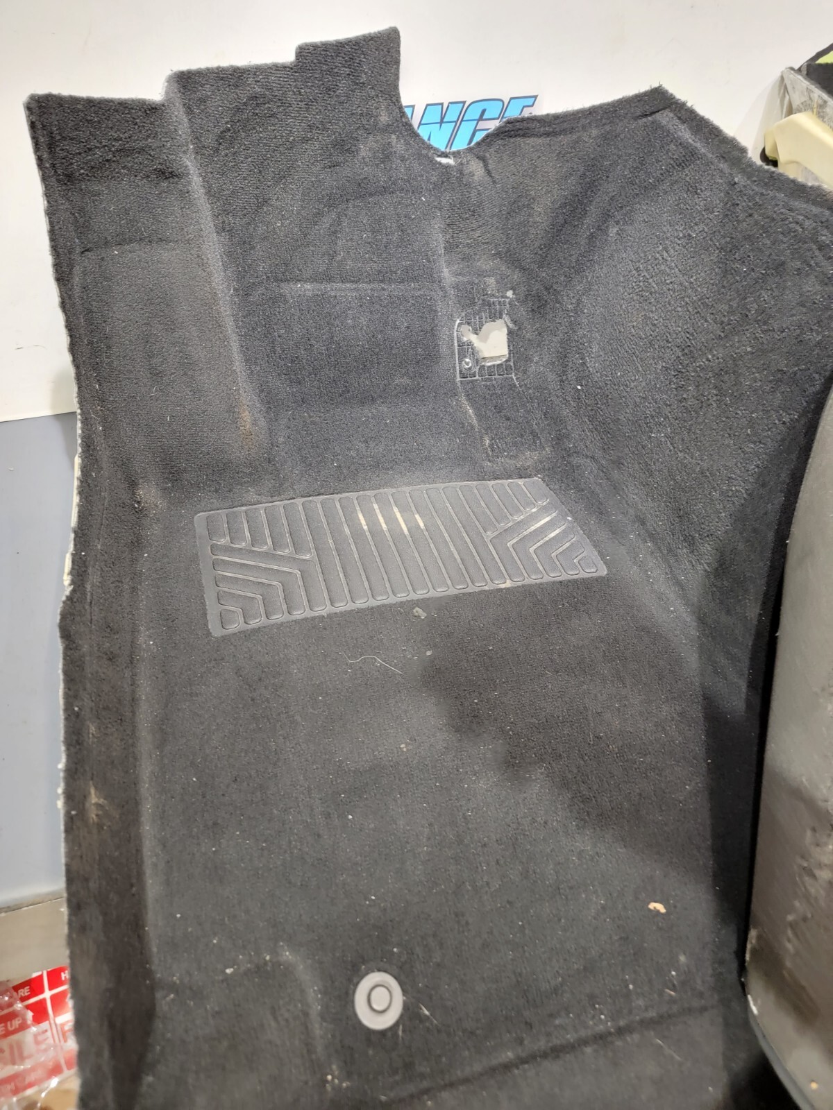 MERCEDES C300 W205 FRONT LEFT RIGHT SIDE FLOOR CARPET LINER OEM 201520