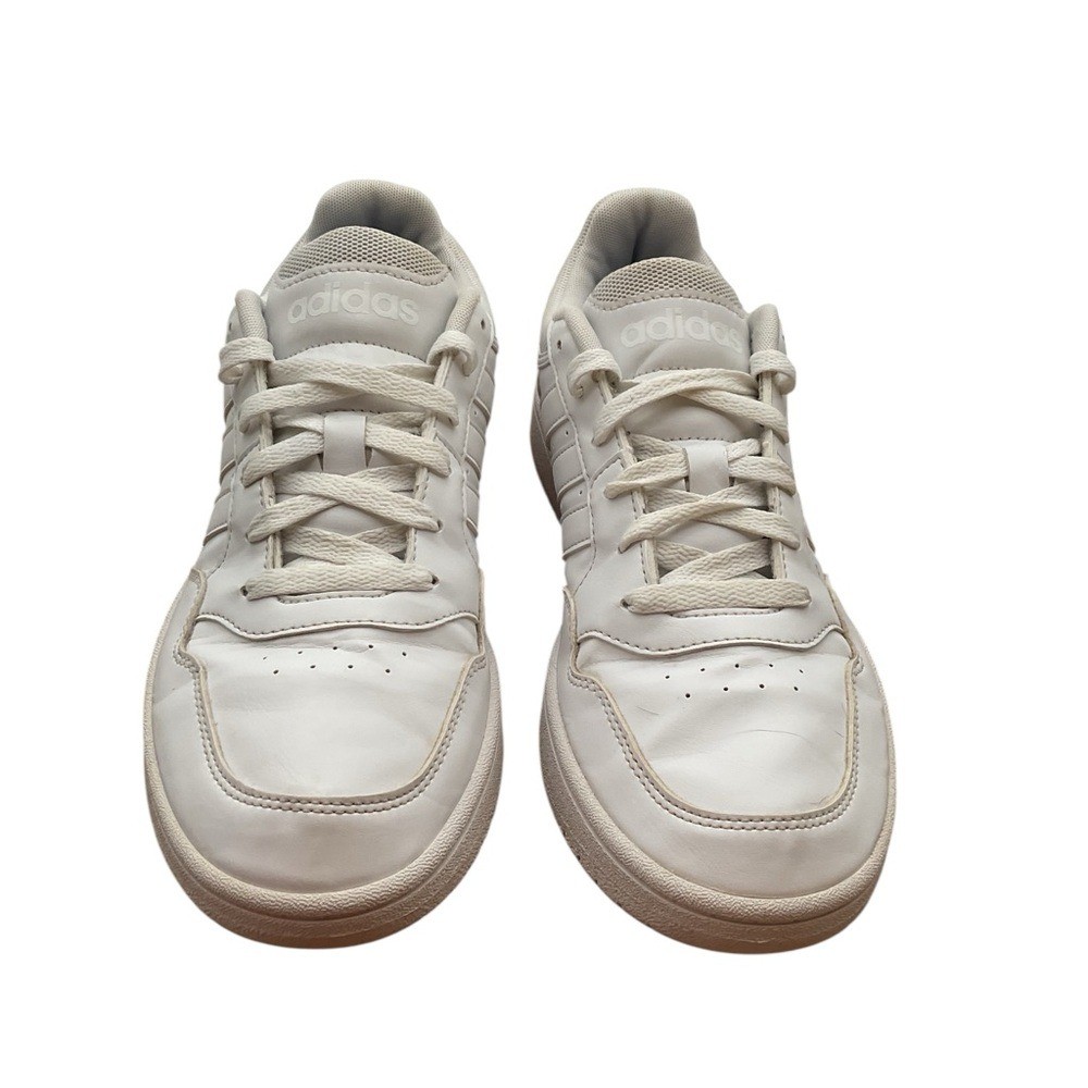 Adidas Men’s leather white classic style 675005 size 9 Adidas Men’s leather white classic style 675005 size 9