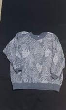 Floral gray and white sweater