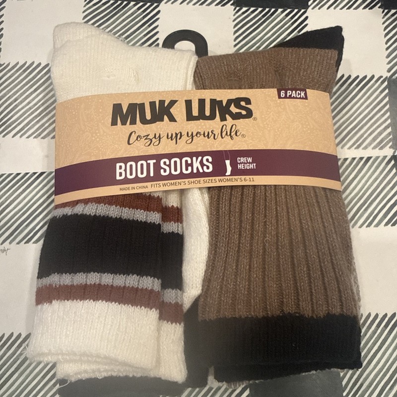 MUK LUKS WOMENS CREW HEIGHT BOOT SOCKS 6 PACK SIZE 6-11 BROWN WHITE NEW CASUAL