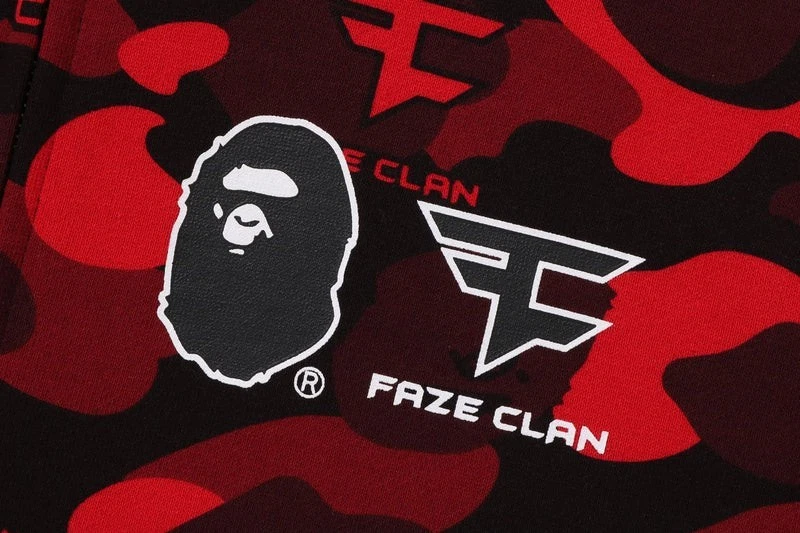 BAPE × FaZe Clan Collaboration Full Zip Hoodie Red Camouflage - XL - Image 3 of 4
