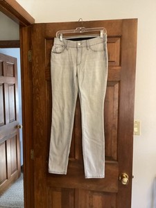 Woman's Chico's Size 00R (0R) Gray Jeans