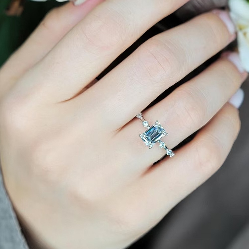 Top anello fidanzamento Online Anello di fidanzamento in oro bianco con diamante