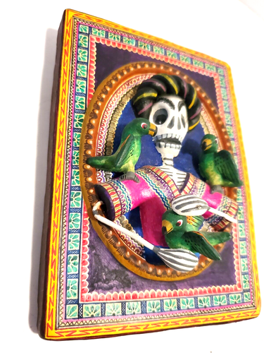 Mexican Folk-art Hand painted Ceramic 3D Wall Plaque Frida w/ 3 Parrots - Picture 3 of 10