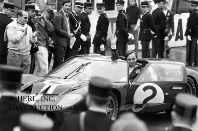 Ford GT40   McLaren & Amon   winners 24 Hours Le Mans 1966 - photograph