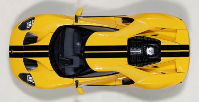 72944 AUTOart 1:18 Ford GT 2017 Yellow / Black Stripe model cars