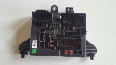 VAUXHALL INSIGNIA FUSE BOX MODULE 13277321 | eBay