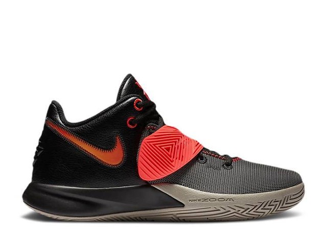 Size 8 - Nike Kyrie Flytrap 3 Black 