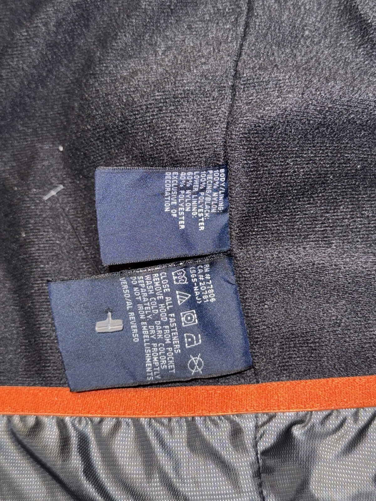 Tommy Hilfiger Performance ColdStop WaterStop  Ja… - image 7