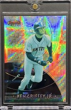 Ken Griffey Jr. [Atomic Refractor] #BBP30 Prices | 1996 Bowman's
