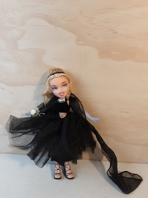 Bratz Cloe Doll 1st Edition Formal Funk In black dress Y2K Incomplete Set