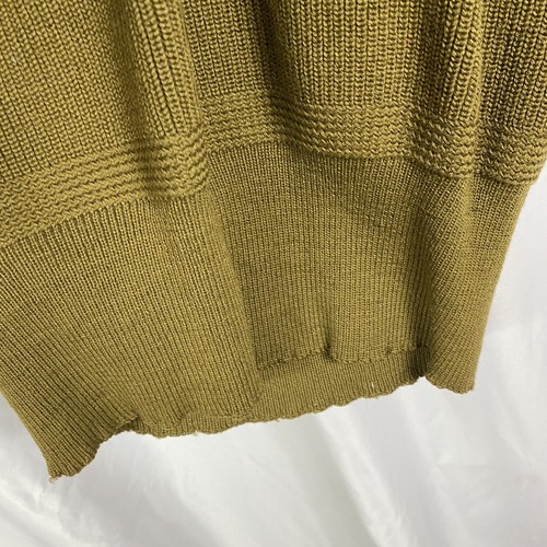 Original WWII US Army V-neck Wool Sweater - Picture 4 of 9