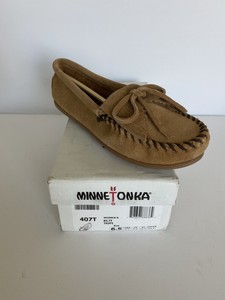 minnetonka kilty softsole