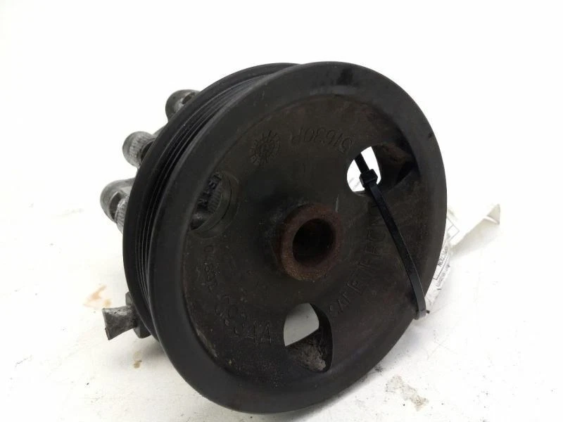 2005-2010 CHRYSLER 300 POWER STEERING PUMP - Imagem 2 de 4