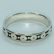 Sterling Silver Alternating Large And Small Circle Band Ring Size 6 Stamped 925