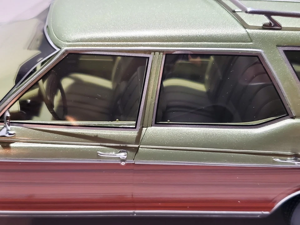 BOS Models 1974 Buick Estate Wagon 1:18 Scale Resin Car Green Wood Station Wagon - Image 3 of 4