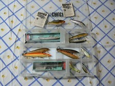 13 Rapala Fishing Lures in a Clear Plastic Fishing Lure Tray - Great Condition