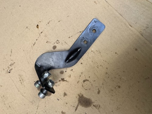 FB Mondial HP 125 Ubbiali 2023 500 km! ABS PUMPENHALTERUNG BEFESTIGUNG UND SCHRAUBEN