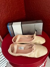 New NIB Motionwear 221 Girls Size 13.5 N/M Leather Full Sole Ballet Dance Shoe