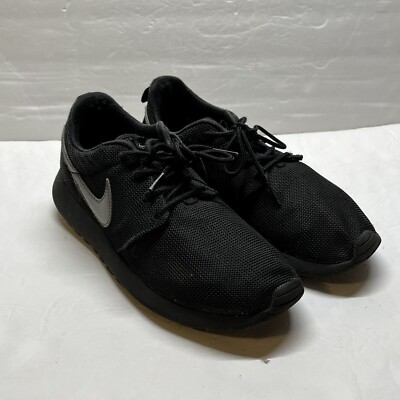 nike roshe run woven black