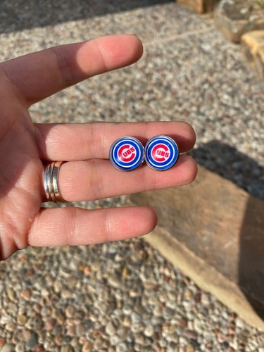 Chicago Cubs Stud Earrings - 第 3/4 張圖片