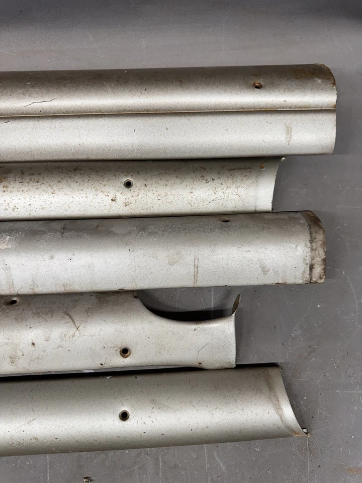 1963-1964 Ford Galaxie Station Wagon Back Window Cargo Glass Trim Molding Pillar - Image 2 of 4