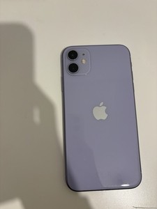 Apple iPhone 11 64 GB Lila Ohne Ladekabel