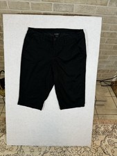 Women  s black plus size Lane Bryant capris size 18