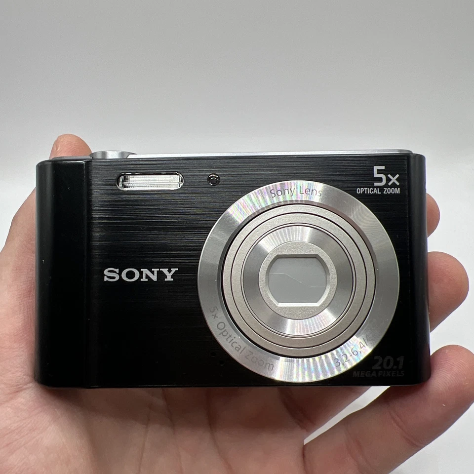 Sony Cybershot DSC-W800 20.1MP + 2 Batteries , Charger + Accessories #427 - Image 2 of 4