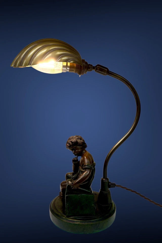 Vintage Accent Lamp The Scholar After Moreau Resin With Brass Shell Shade - Image 4 of 4