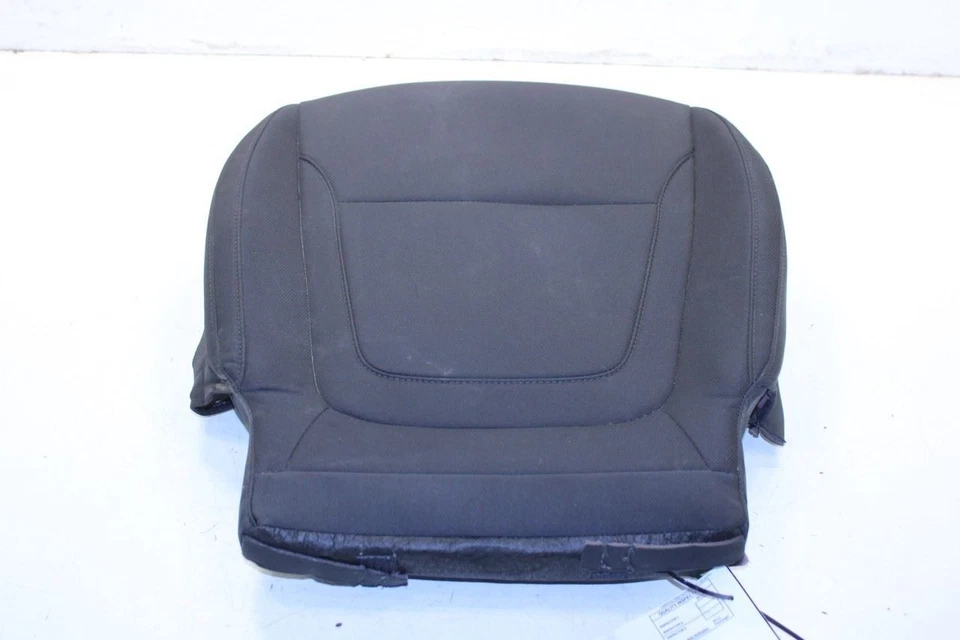 Cojín inferior izquierdo asiento delantero conductor Hyundai Tucson SEL 2022-2024 2,5 L AWD  Foto 4 de 4