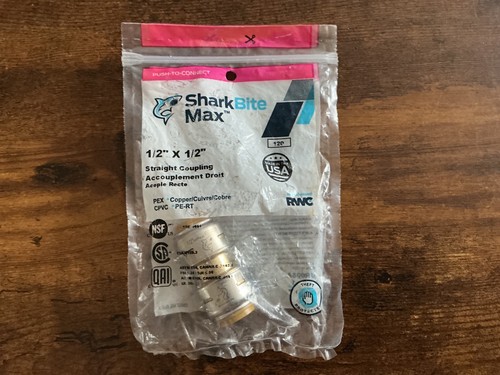 SHARKBITE MAX 1/2” x 1/2” STRAIGHT COUPLING PUSH TO CONNECT   #UR008A