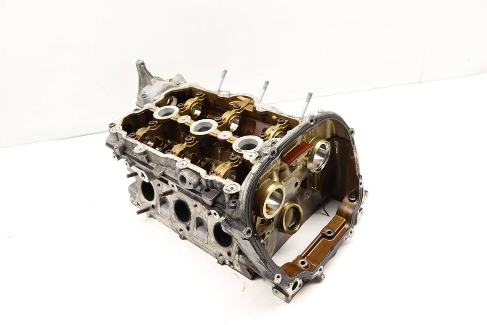 AUDI A4 QUATTRO 2013-2014 3,0 L - CULATA MOTOR 3,0 T IZQUIERDA 06E103065N Foto 2 de 4