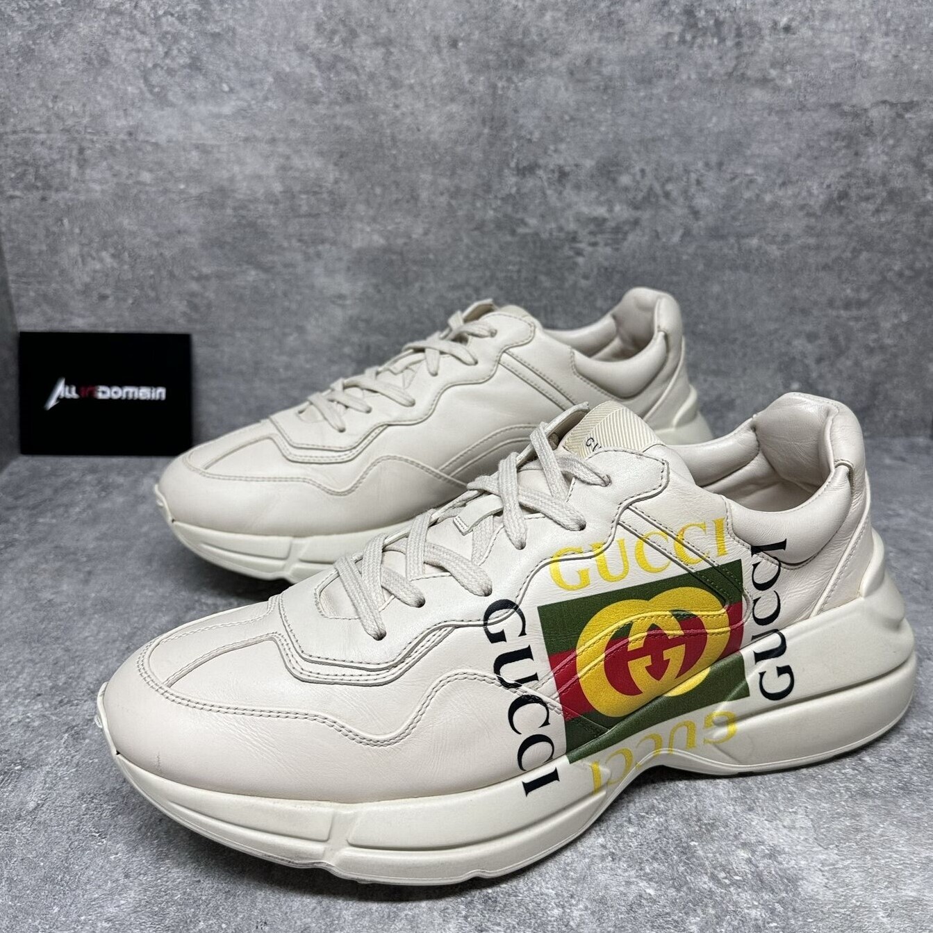 Size 9.5 - Gucci Rhyton Leather Sneaker Vintage Logo for sale 